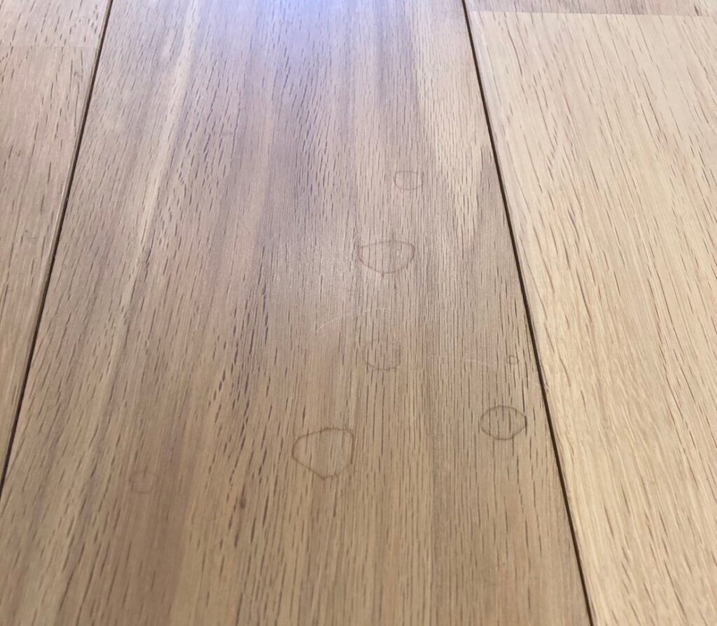 フローリングのお手入れ方法