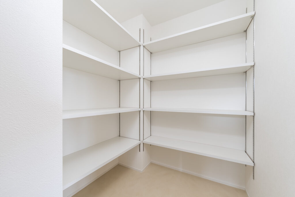 可動棚の新設工事